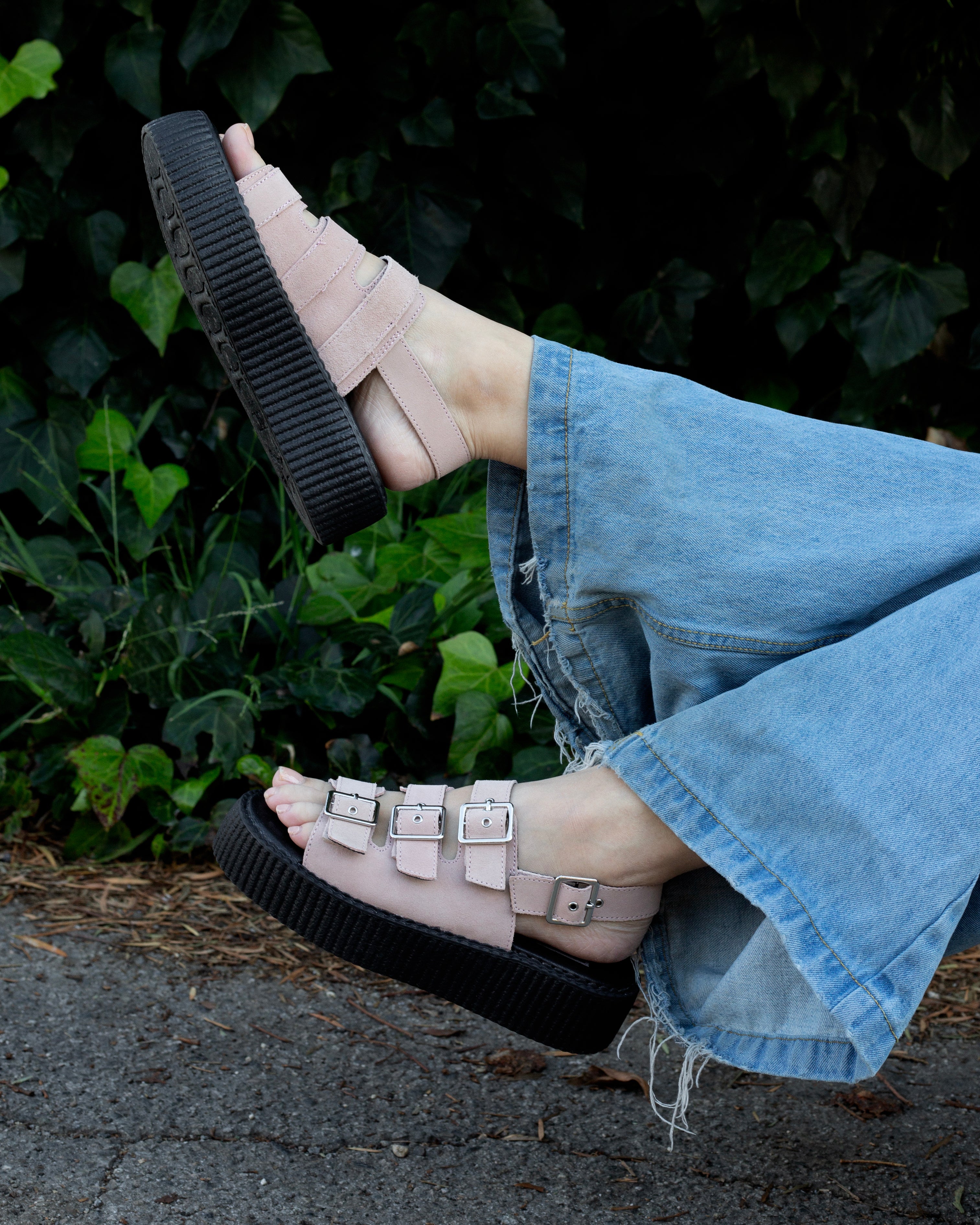 Misty Rose 3-Buckle Mondo Sandal