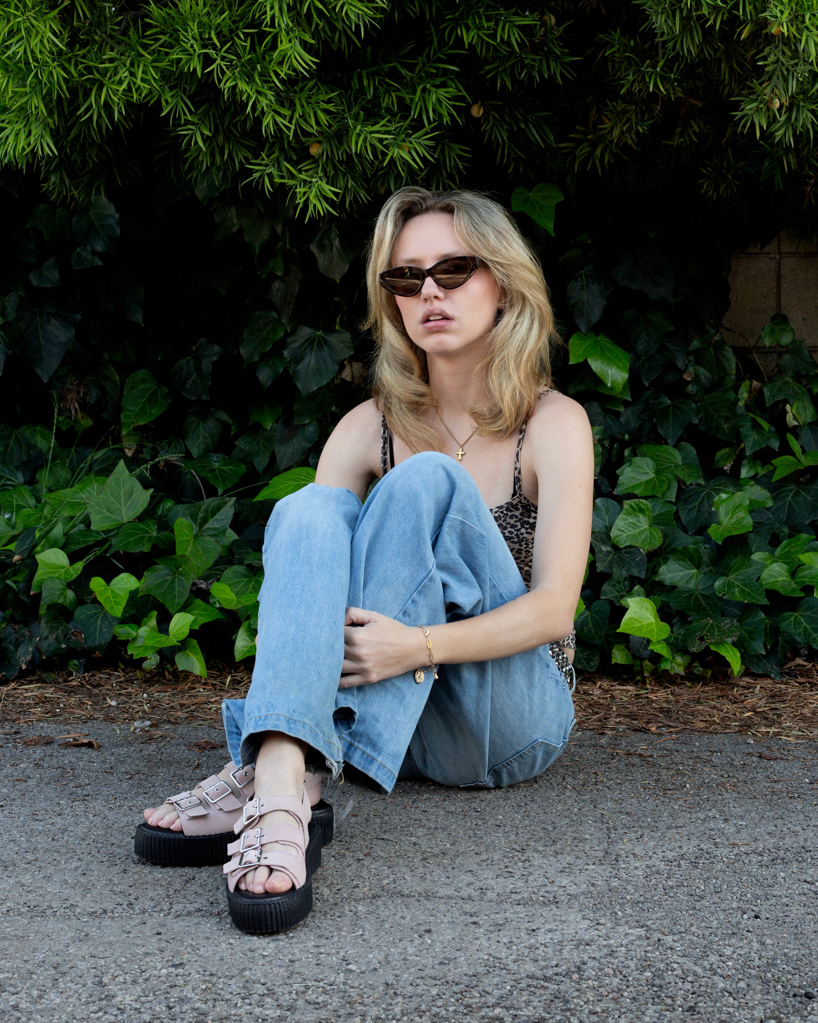 Misty Rose 3-Buckle Mondo Sandal