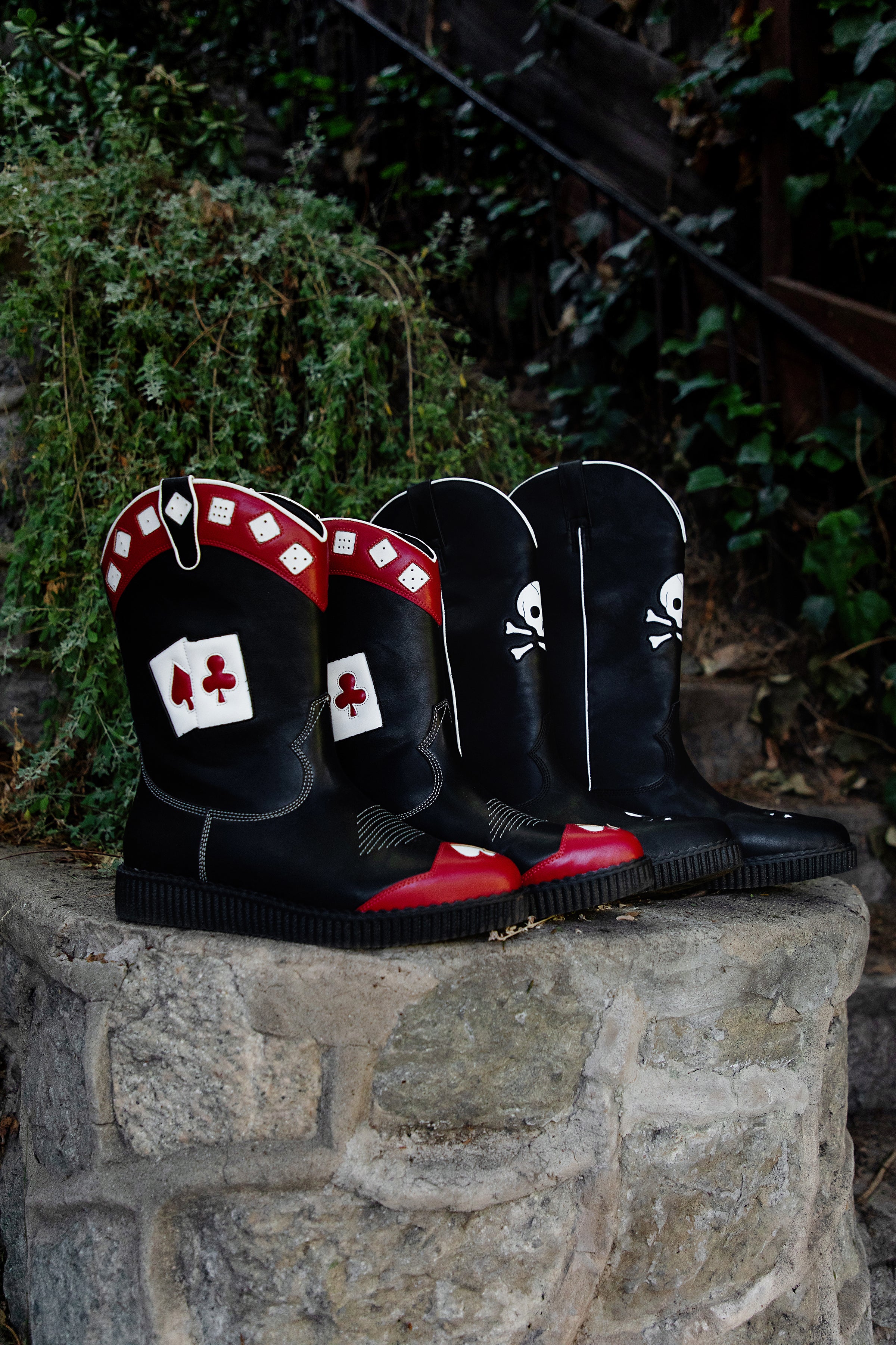 Black & Red Playing Cards Western Creeper Boot