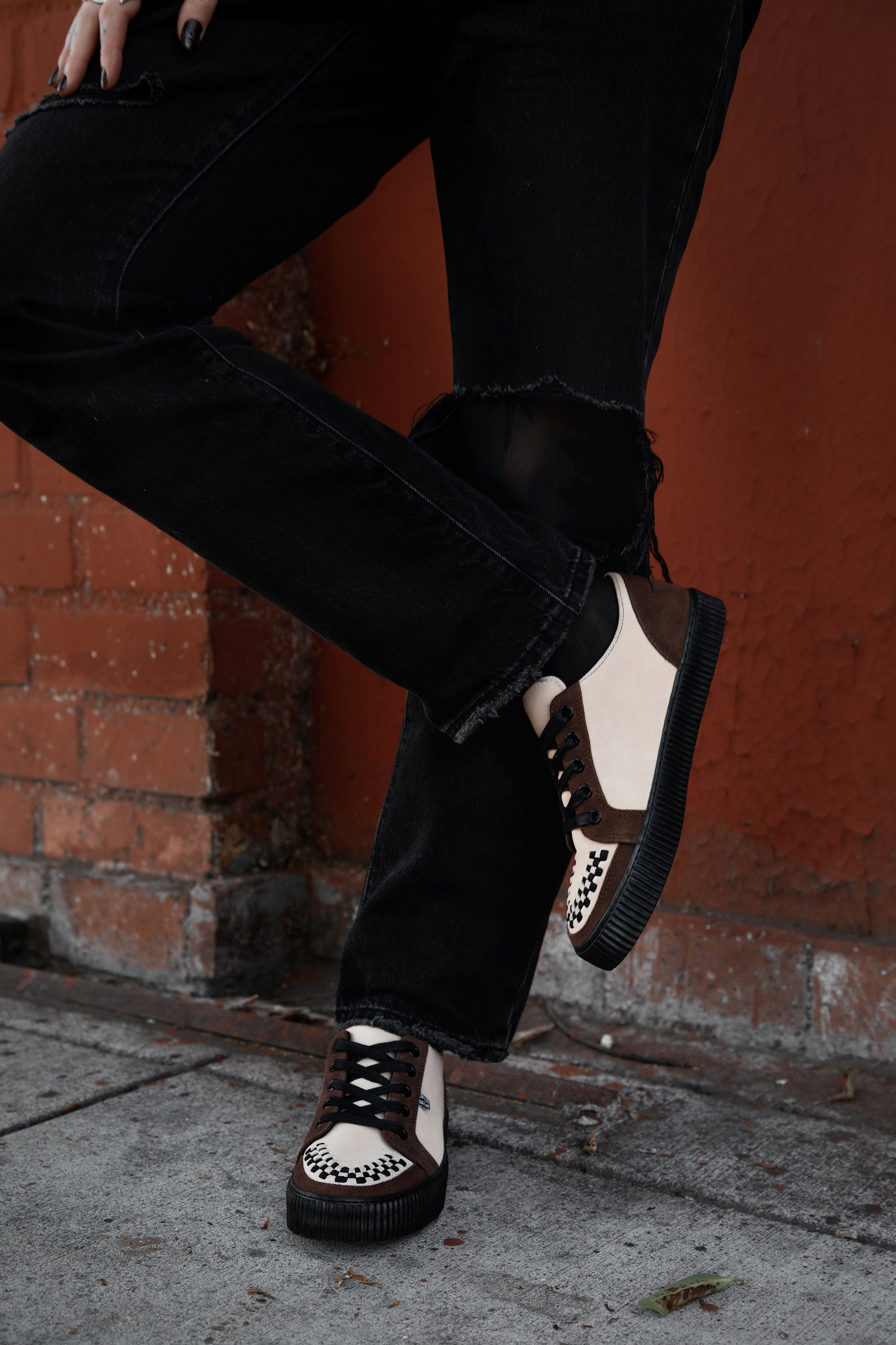 Tan & Brown Suede Lace-Up Creeper Sneaker