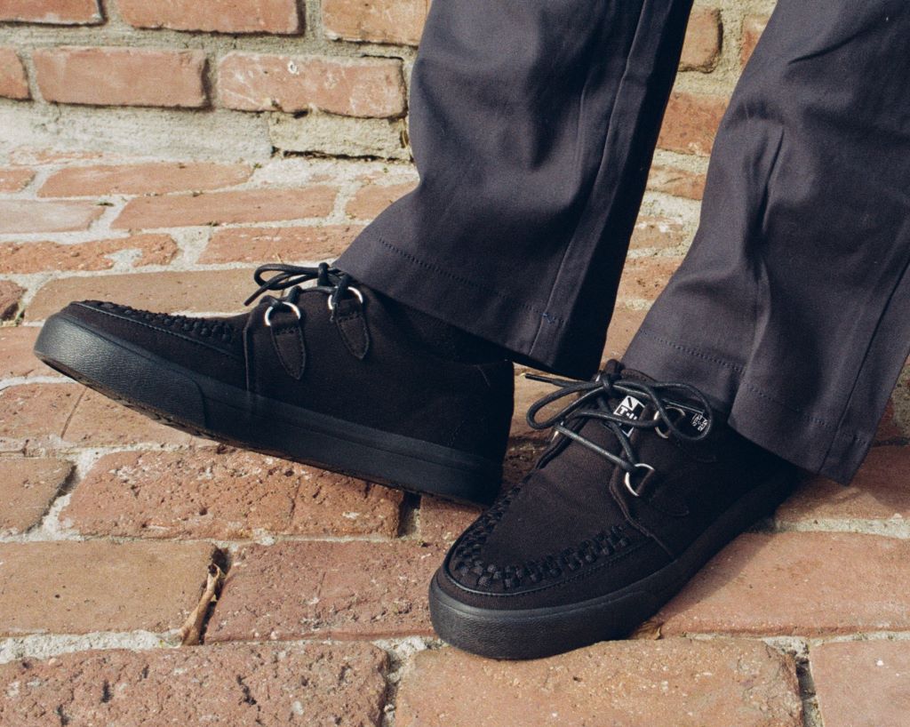 A3226 Black Basic Twill Interlace Sneaker