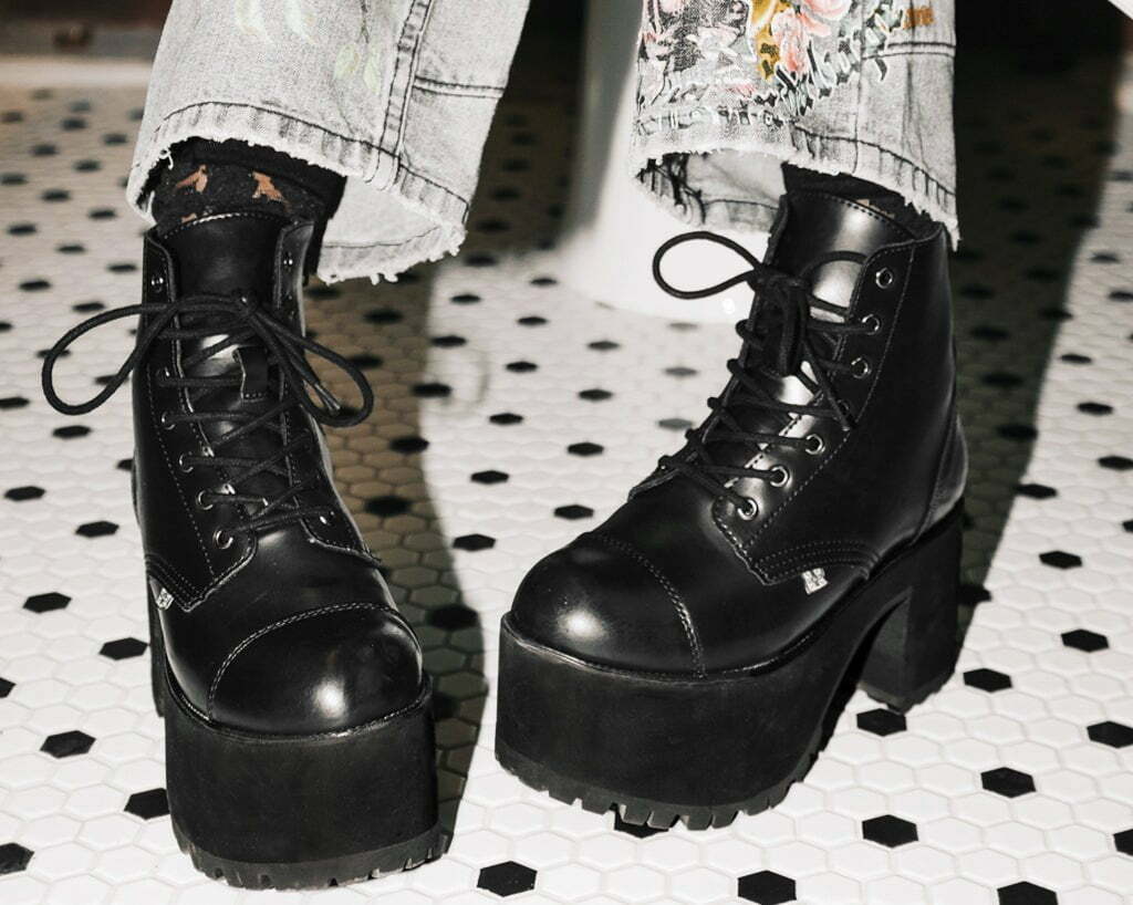 T.U.K. Shoes Black Brush-Off 7-Eye Nosebleed Boot