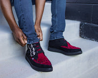 A3290 Black & Burgundy 3-Buckle Pointed Creeper Boot