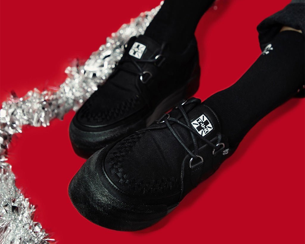 A3328 Black Canvas Interlace Platform Creeper Sneaker