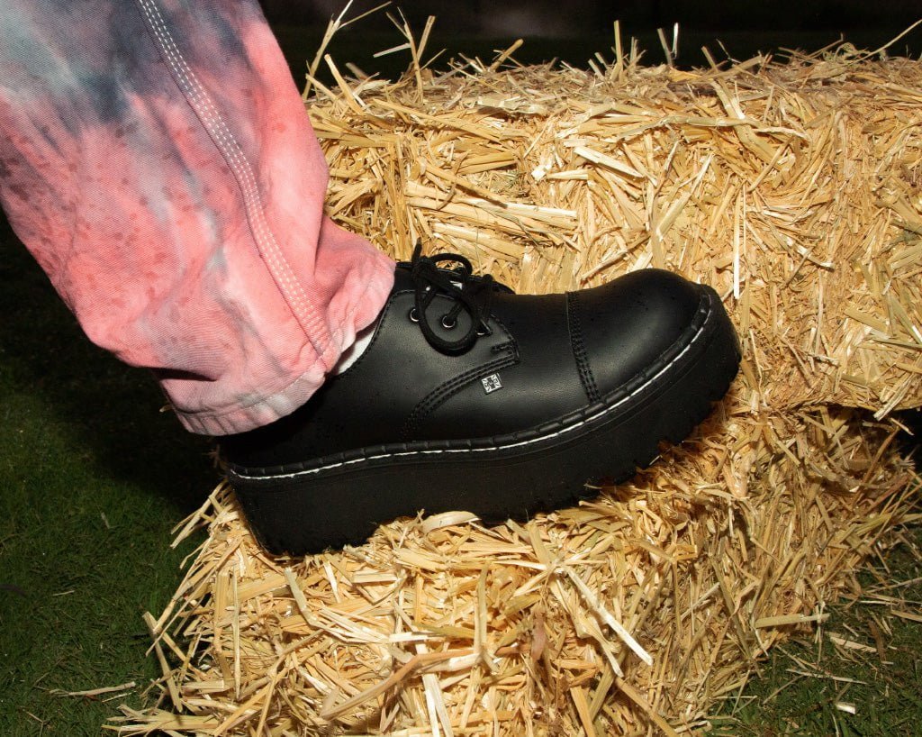 A3222 Black Cap Toe Double Decker Brogue