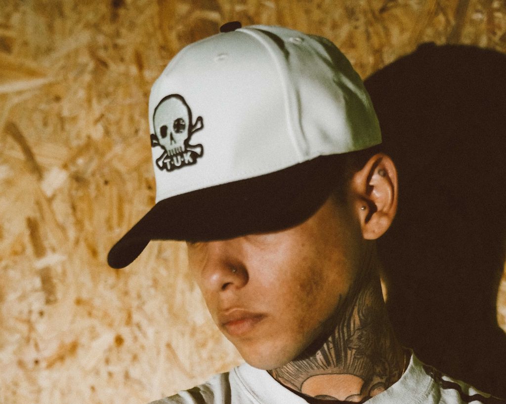 HT08 Black & Cream Skull Logo Hat HT08-OS