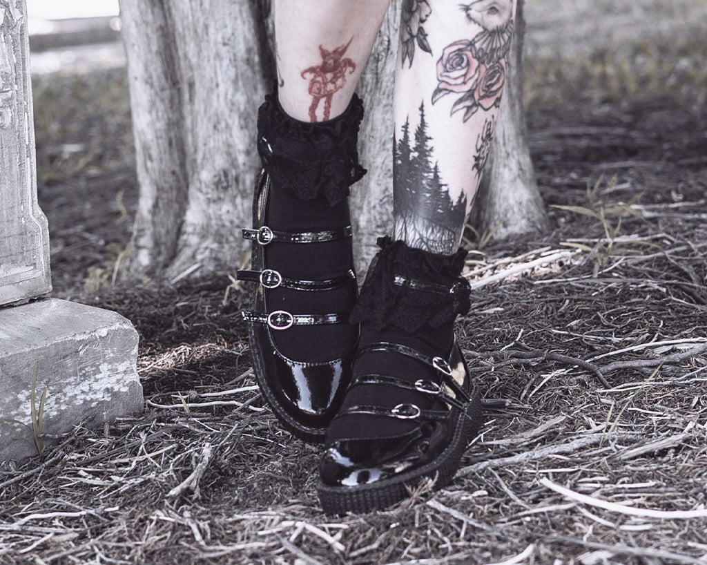 F3268L Black Crinkle Patent Multi-Strap Viva Low Mary Jane