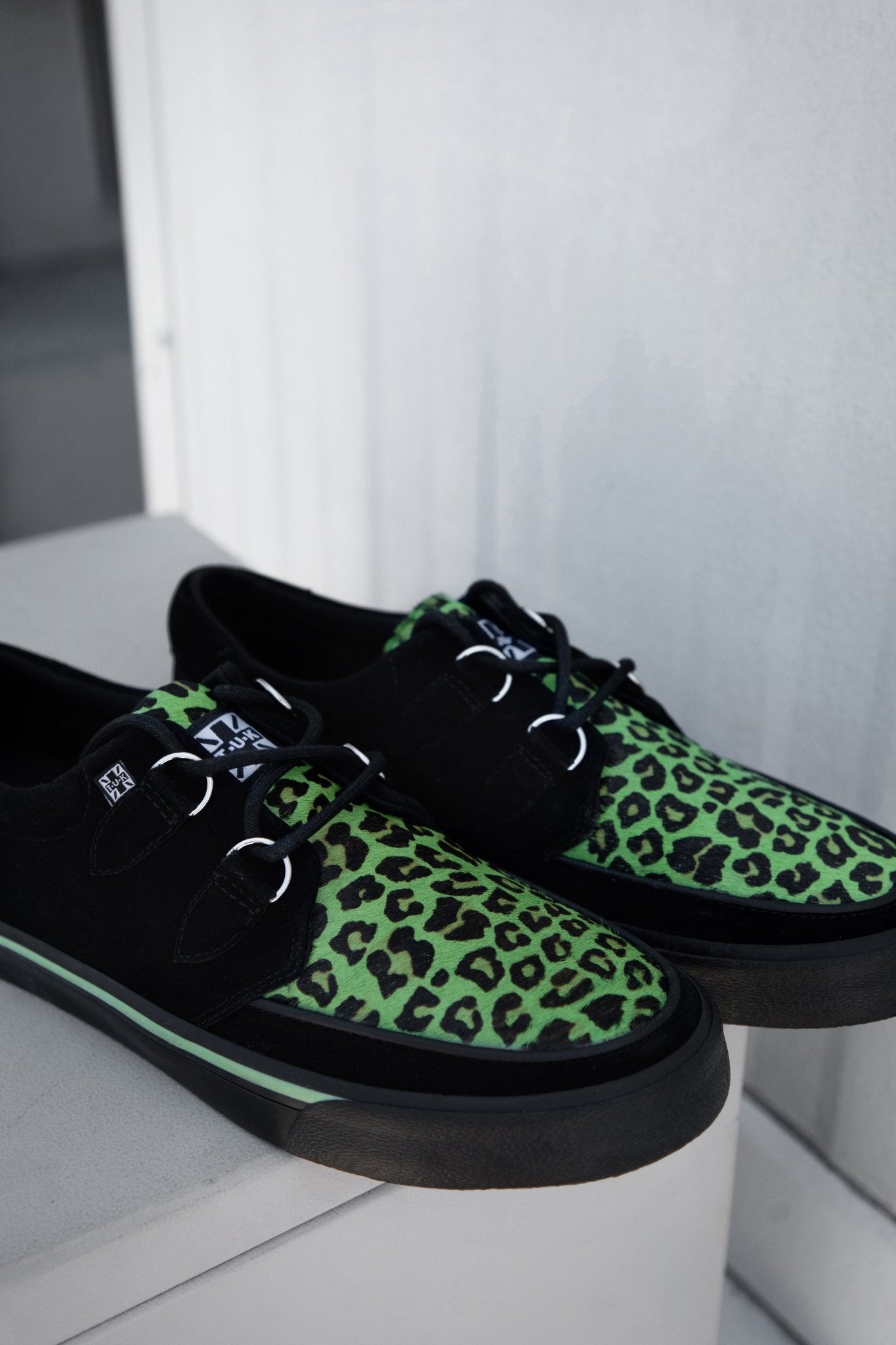 A3399 Black & Green Leopard Suede Creeper Sneaker