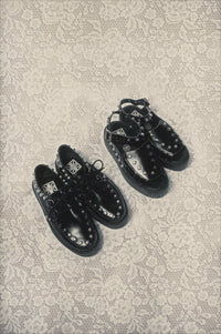 Black Leather Flat Studded Viva Mondo Sandal - T.U.K.V3494L-05