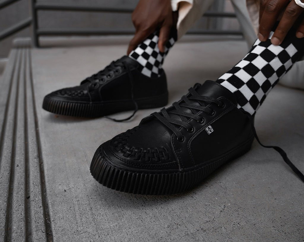 A3314 Black Leather Lace-Up Creeper Sneaker