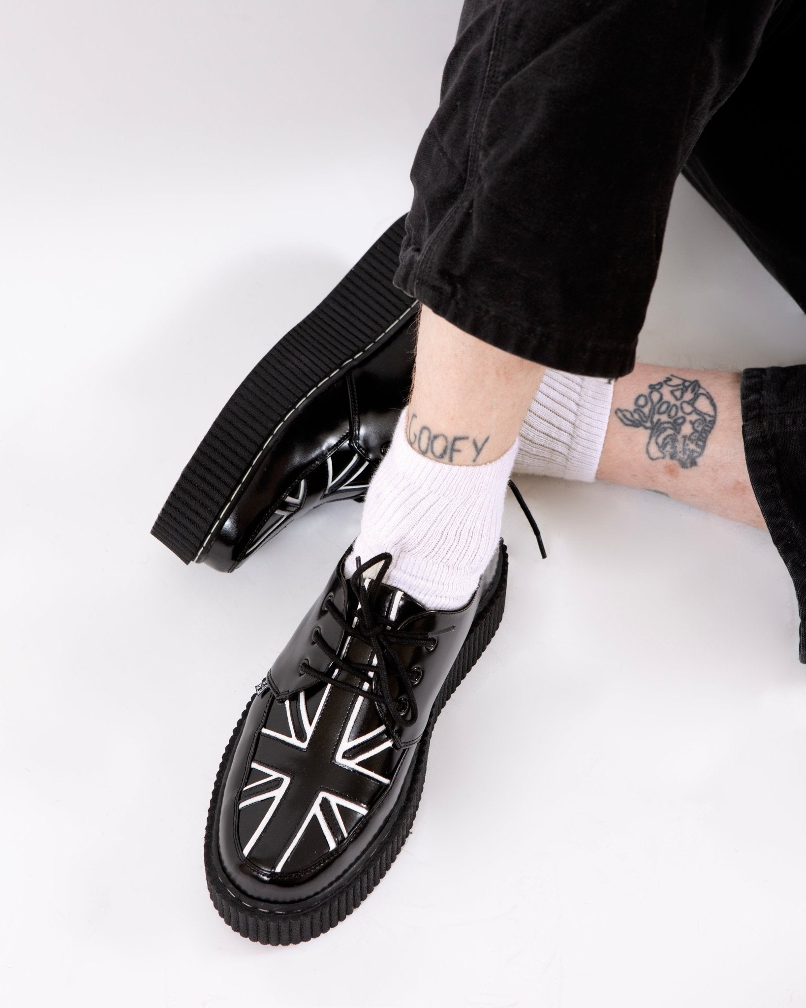 G3391 Black Leather Union Jack Vintage Mondo Creeper