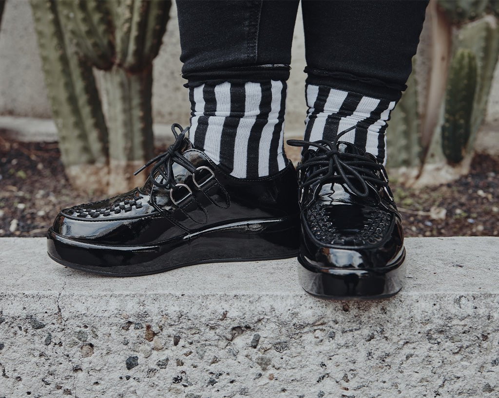 A3216 Black Liquid Viva Mondo Creeper
