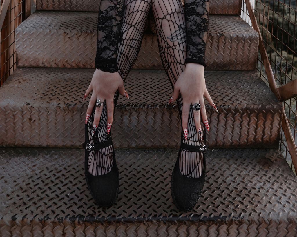 F3311L Black Mesh Web Viva Low Mary Jane