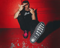 A3148 Black & Neon Pink Sneaker