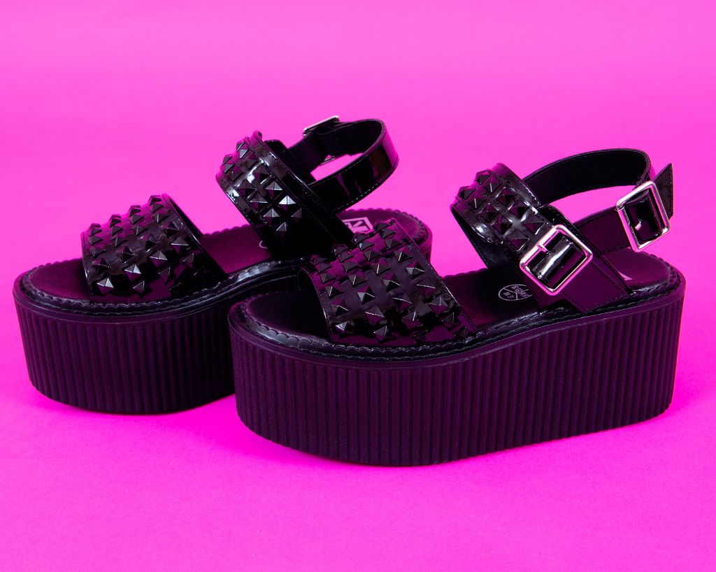 S3382L Black Patent Studded Strato Sandal