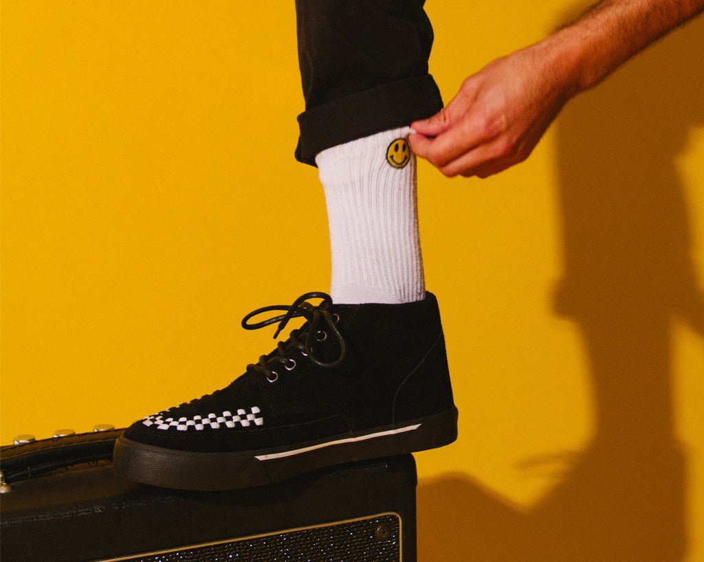 A3155 Black Suede 5-Eye Pirate Sneaker
