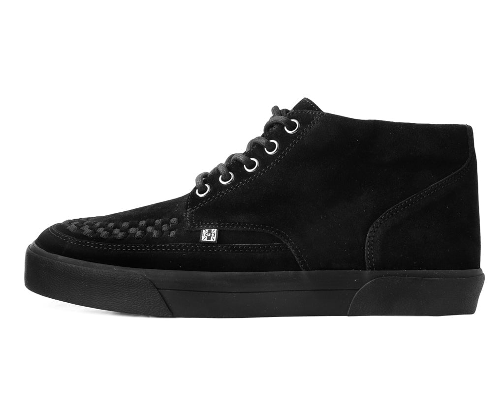 A3153 Black Suede 5-Eye Sneaker
