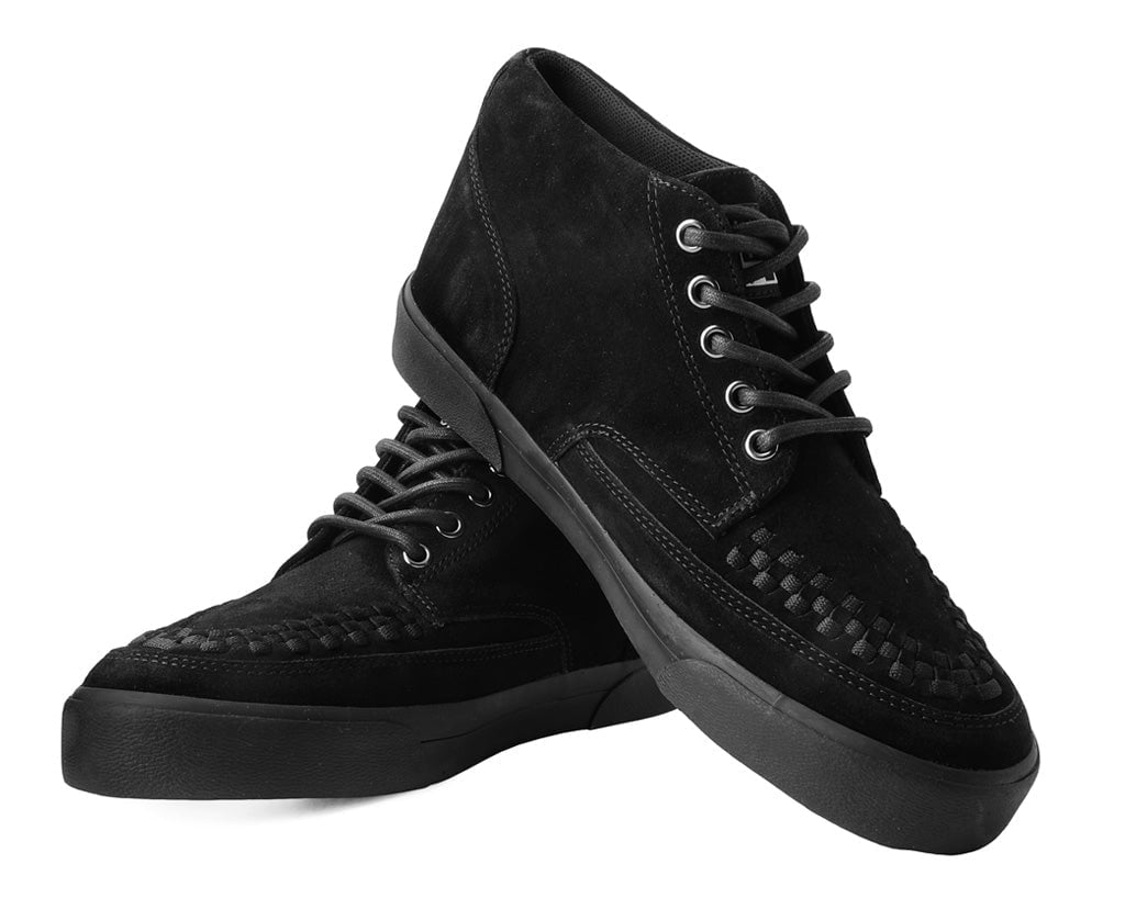 A3153 Black Suede 5-Eye Sneaker