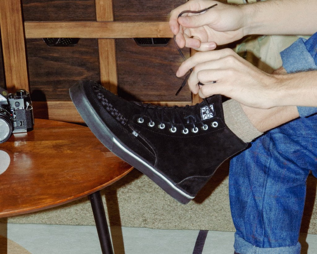 A3092 Black Suede 8-Eye Sneaker Boot