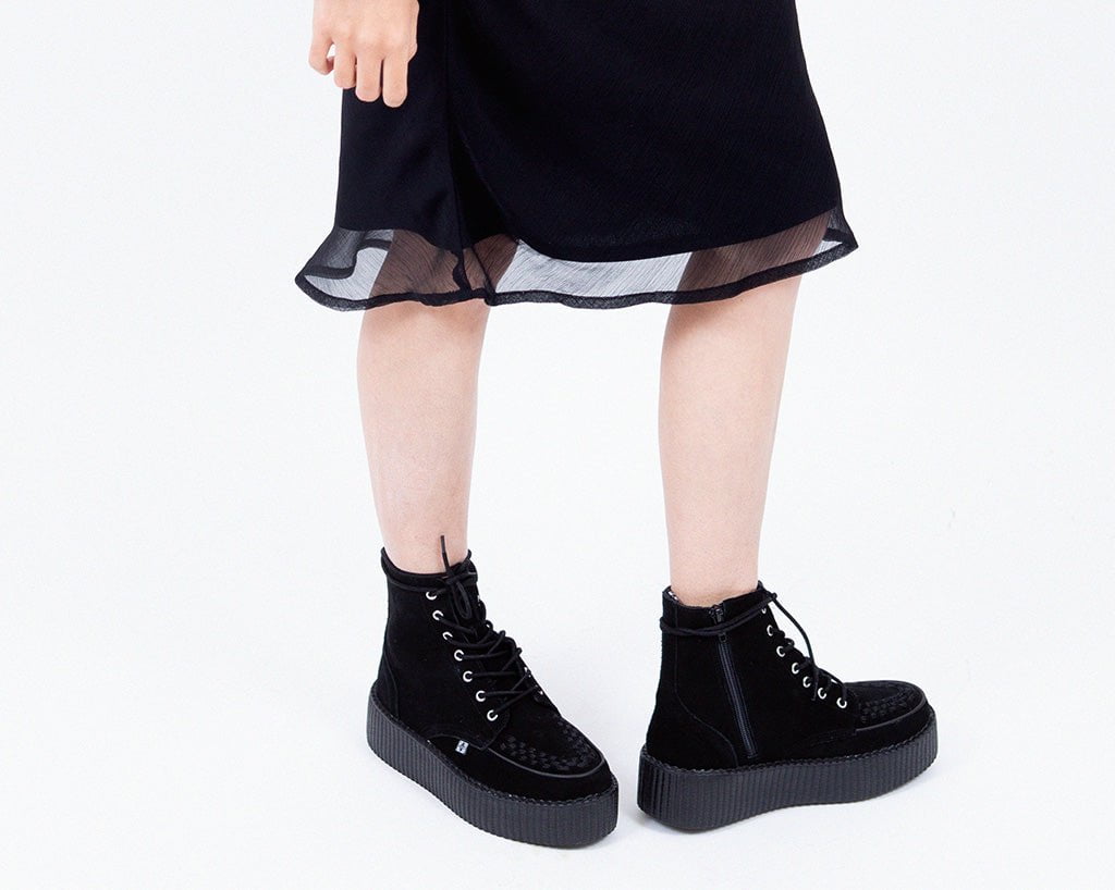 V3332 Black Suede Interlace Viva Mondo Boot