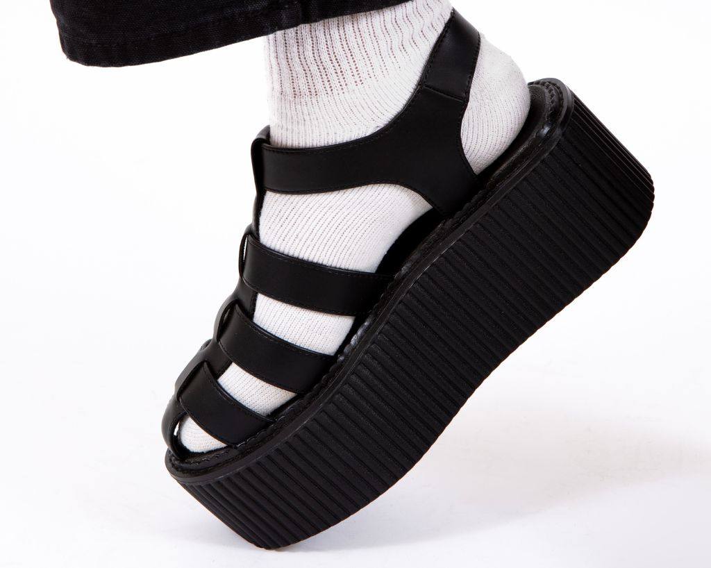 S3347 Black TUKskin Fisherman Strato Sandal