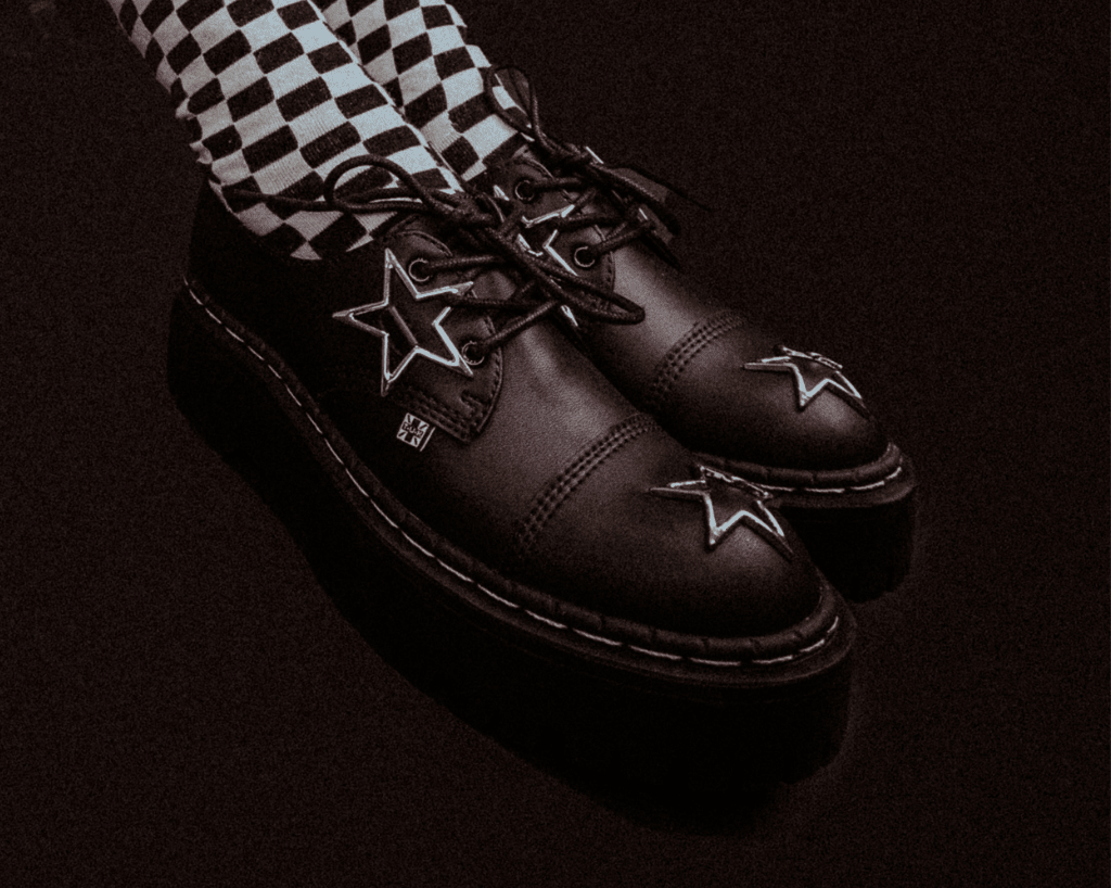 A3277 Black TUKskin Star Double Decker Brogue