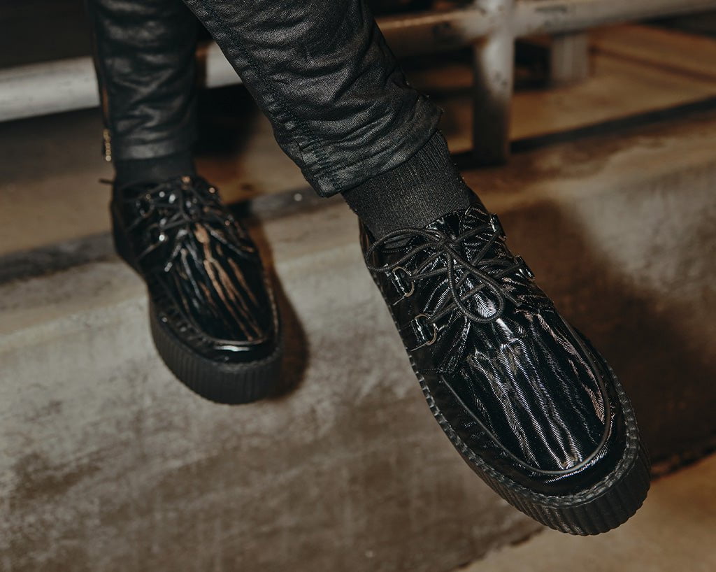 Black Wavy Patent Viva Mondo Creeper - T.U.K.V3204-03