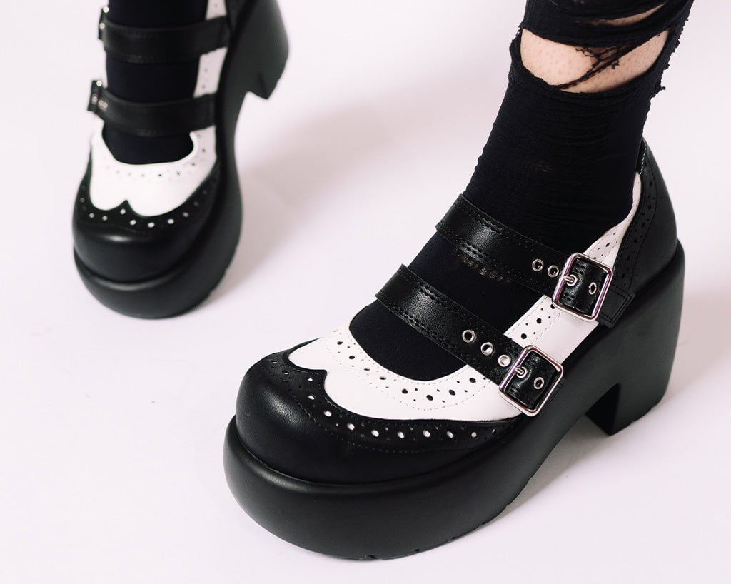 A3273L Black & White Brogue Bubble Mary Jane