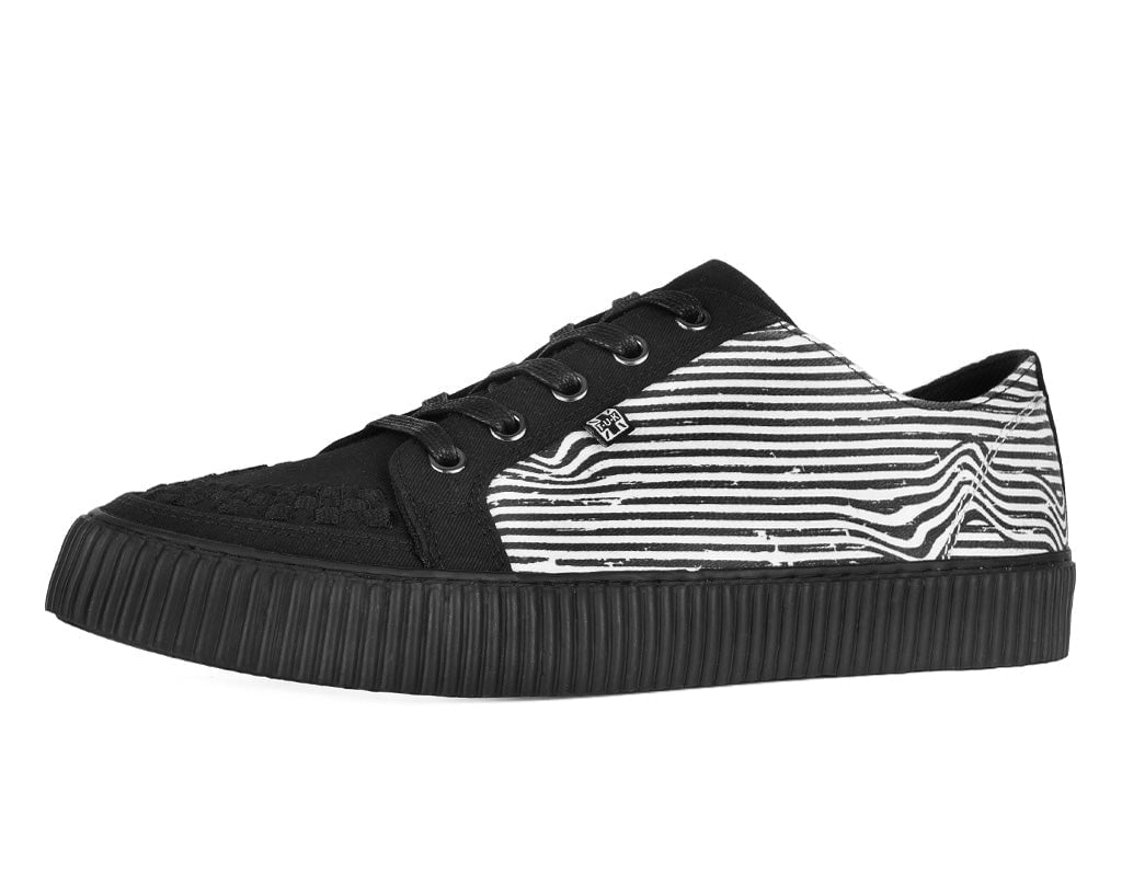A3404 Black & White Canvas Lace-Up Creeper Sneaker