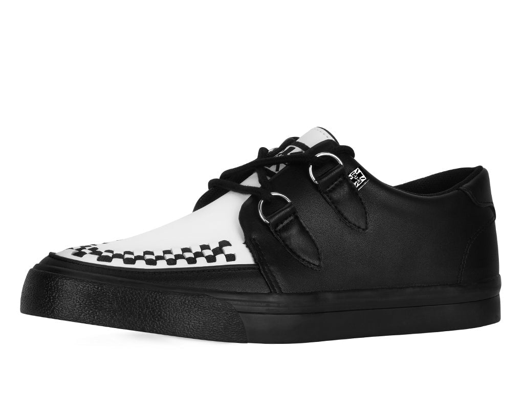 A9180 Black & White D-Ring Sneaker