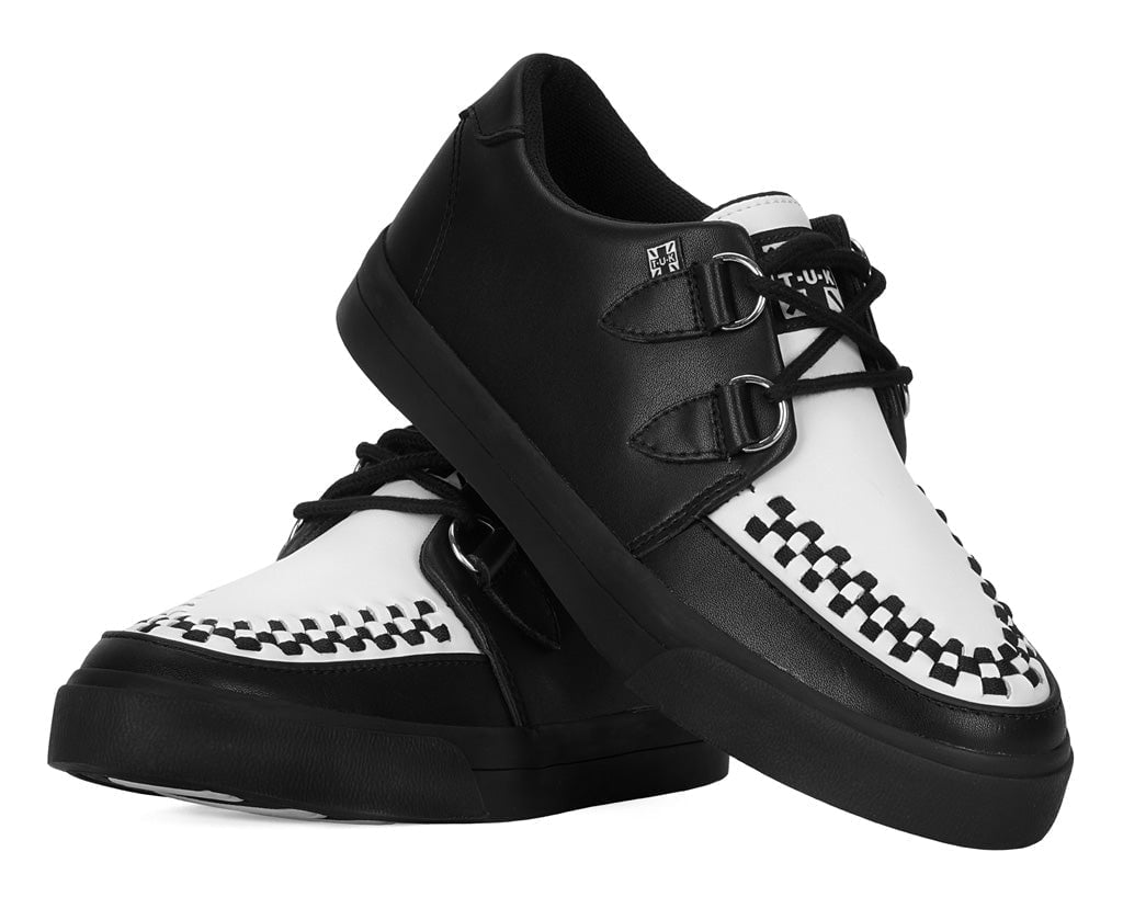 A9180 Black & White D-Ring Sneaker
