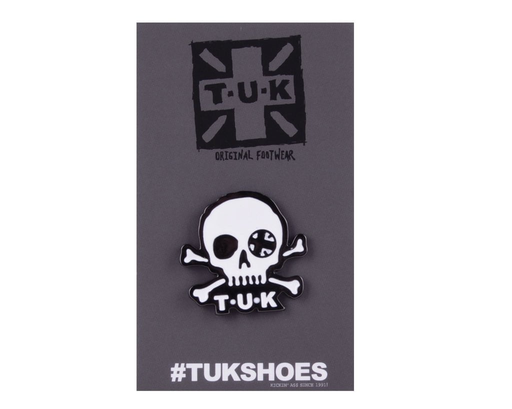 P0081 Black & White Skull Logo Enamel Pin P0081-OS