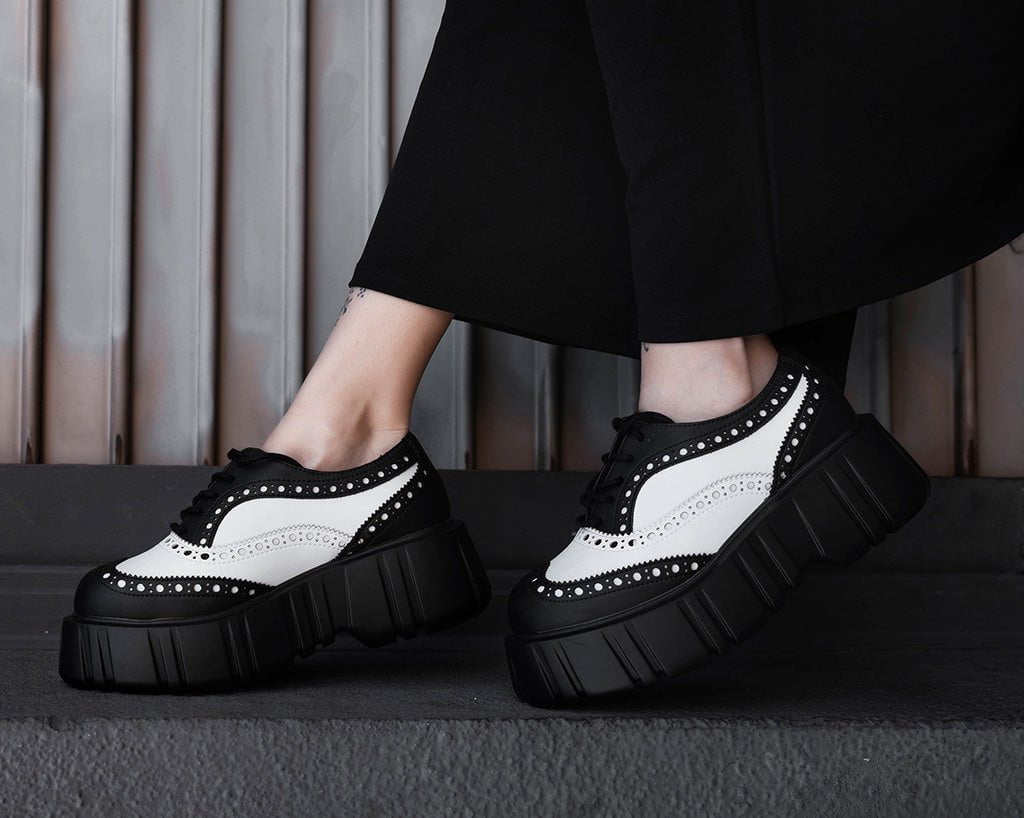 T2338 Black & White TUKskin™ Anarchic Airship Brogue