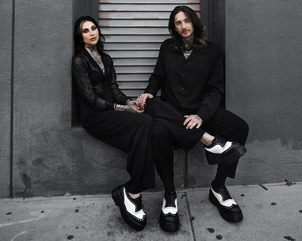 T2338 Black & White TUKskin™ Anarchic Airship Brogue