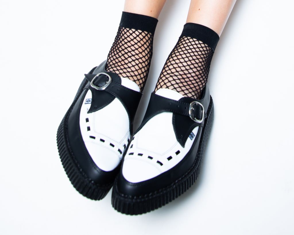 A3228 Black & White TUKskin Pointed Buckle Creeper