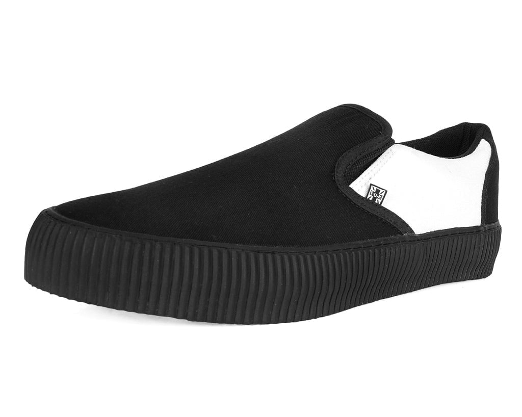 A3225 Black & White Twill Skull Slip-On Creeper Sneaker