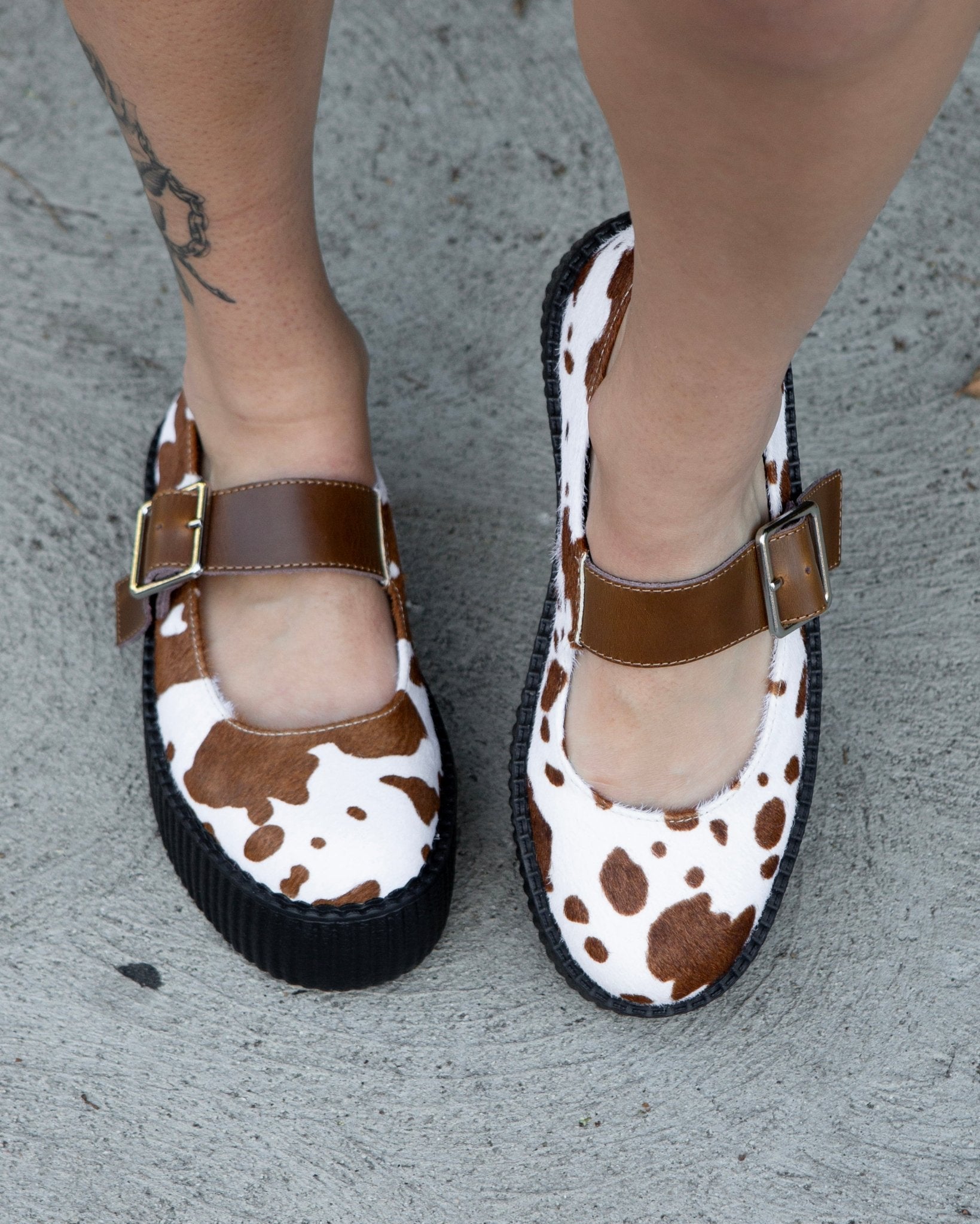 V3411L Brown Cow Hair Mondo Mary Jane
