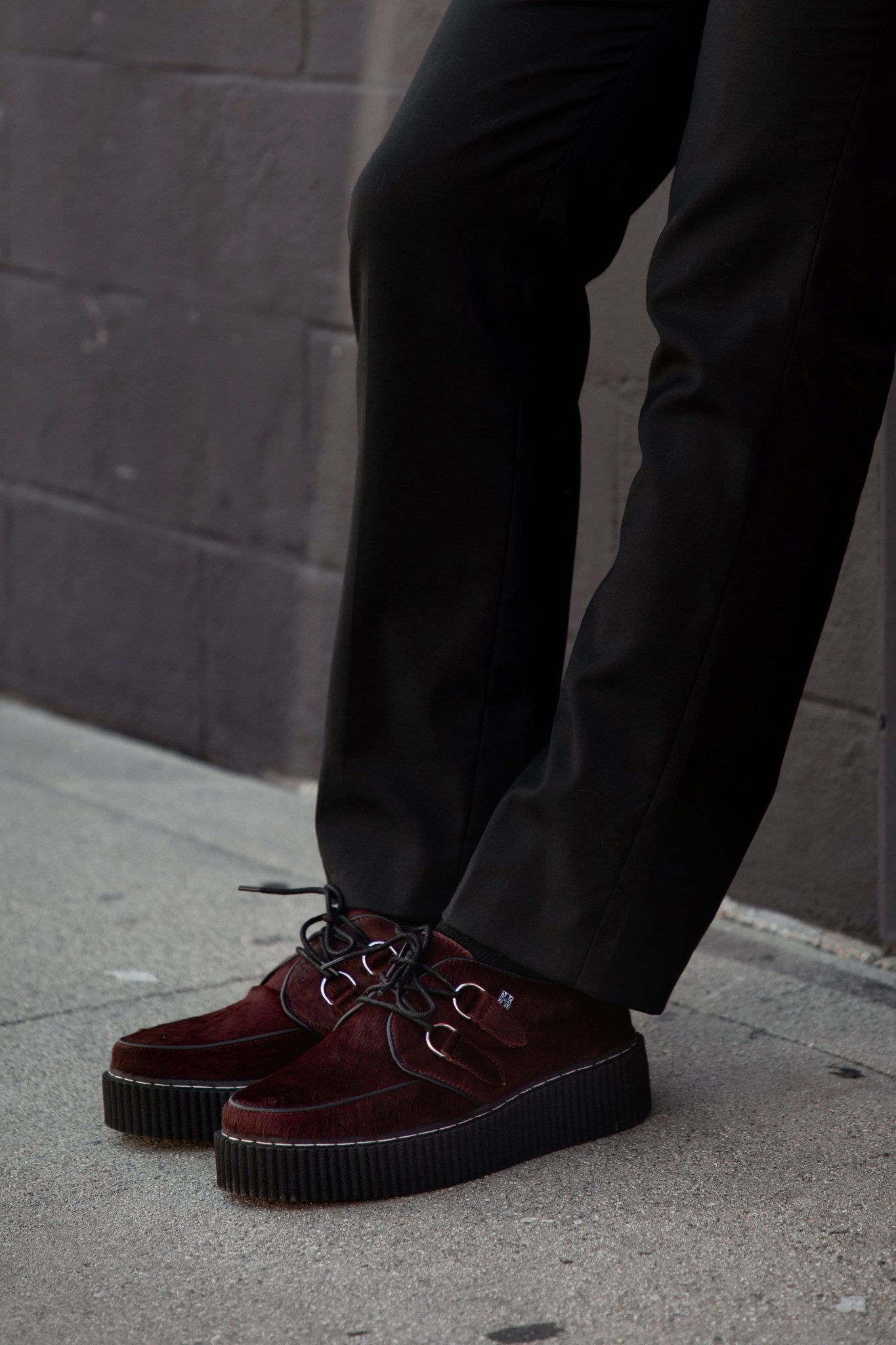 G3454 Burgundy Cow Hair Vintage Creeper
