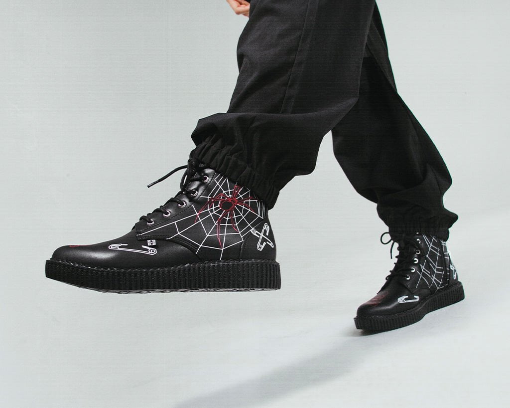 A3298 Eliza Sidney X T.U.K. Pointed Creeper Boot