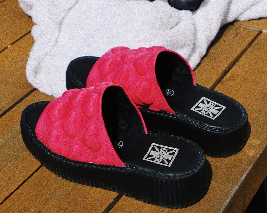 V3303L Pink Puff Heart Mondo Sandal