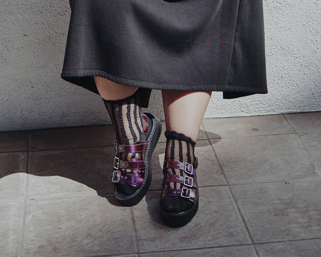 V3198L Purple Metallic 3-Buckle Mondo Sandal