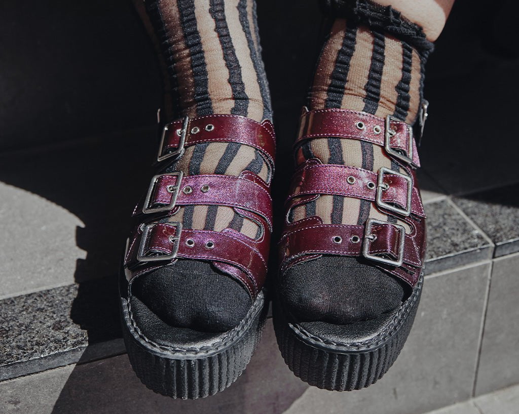 V3198L Purple Metallic 3-Buckle Mondo Sandal