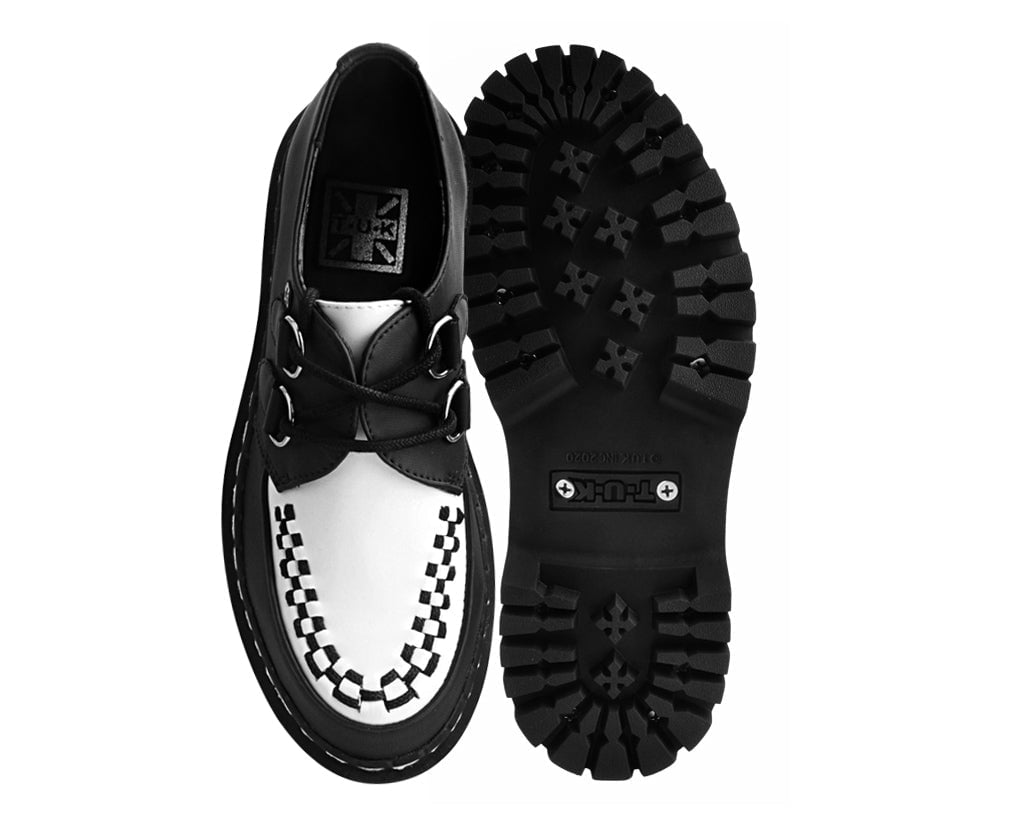 Viva 2 Sneaker in White and Black, Groovy's