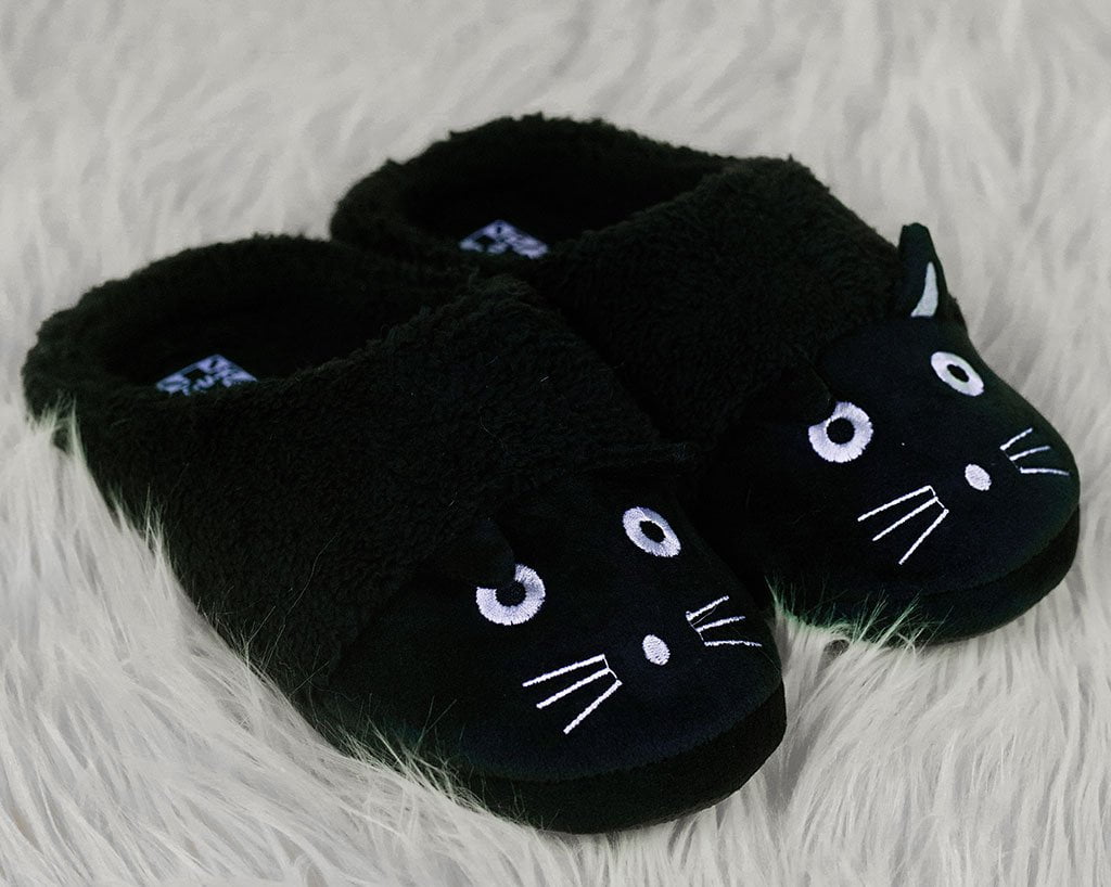 Black Fuzzy Kitty Slipper