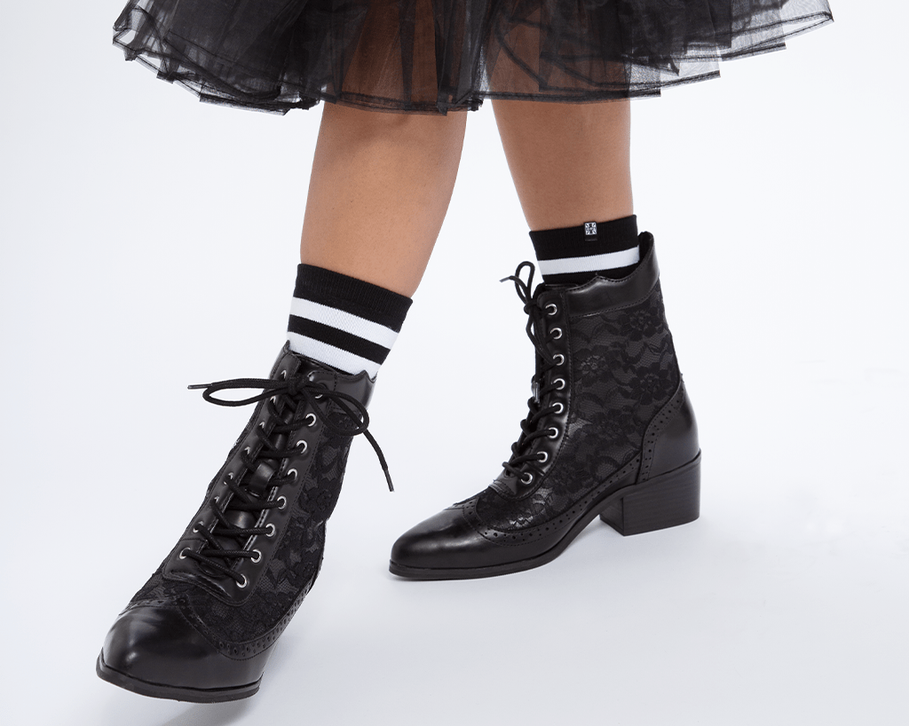 Victorian boots 2025 wide width