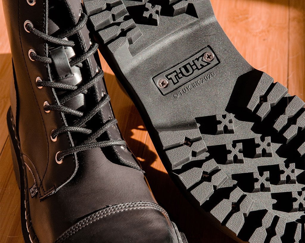 A9890 Black 7-Eye Double Decker Boot