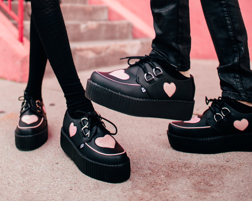 V3026 Black & Pink Heart TUKskin™ Viva Mondo Creeper