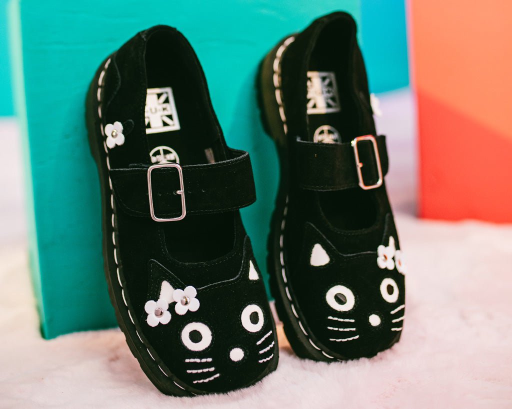 T2327 Black Suede Kitty Flower Mary Jane