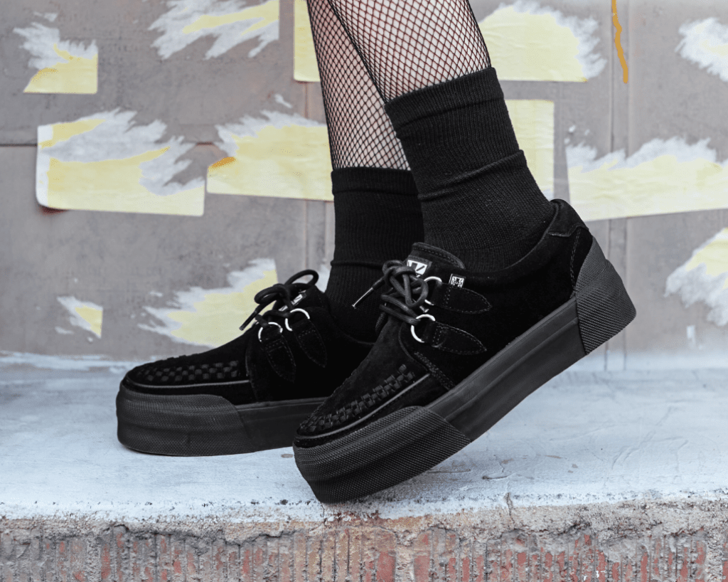 A3136 Black Suede Platform Creeper Sneaker