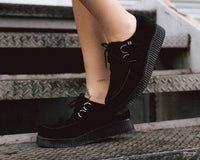 F7270 Black Suede Viva Low Creeper